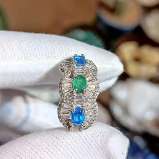 زمرد و توپاز