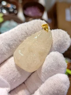 کاروینگ کوارتز