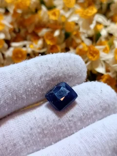 یاقوت کبود